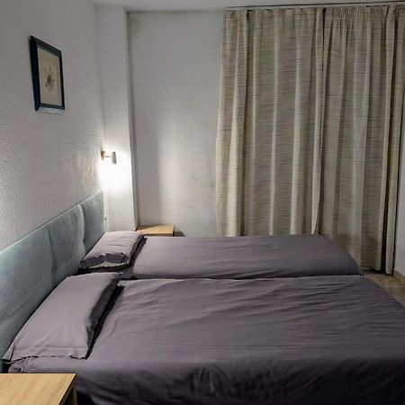 Apartamentos Mitus Canet De Mar Εξωτερικό φωτογραφία